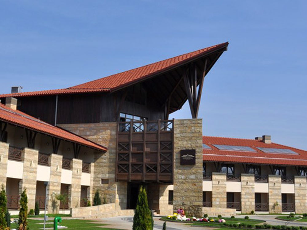 3. Danubia Park hotel